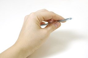 left-handed overhand grip
